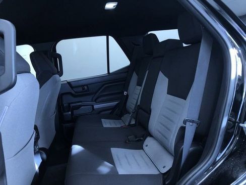 Certified 2025 Toyota 4Runner TRD Off-Road image 22