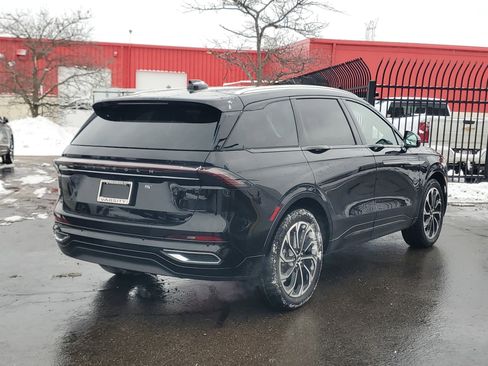 New 2026 Lincoln Nautilus Reserve image 4