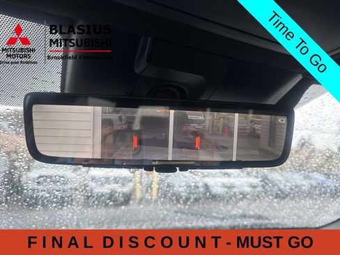 Used 2024 Toyota Tundra Platinum AWD/4WD image 34
