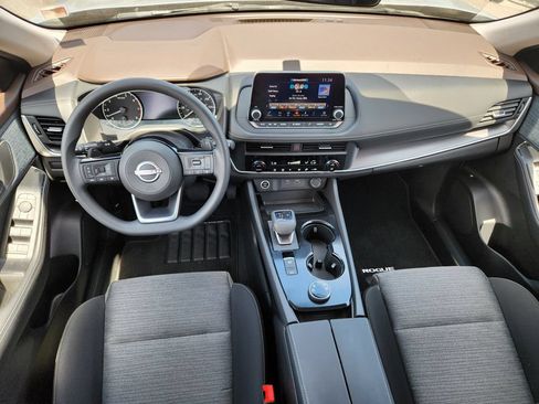 Used 2023 Nissan Rogue SV AWD/4WD image 23