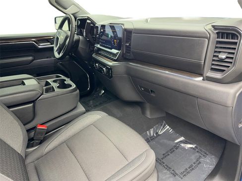 Used 2024 Chevrolet Silverado 1500 LT image 51