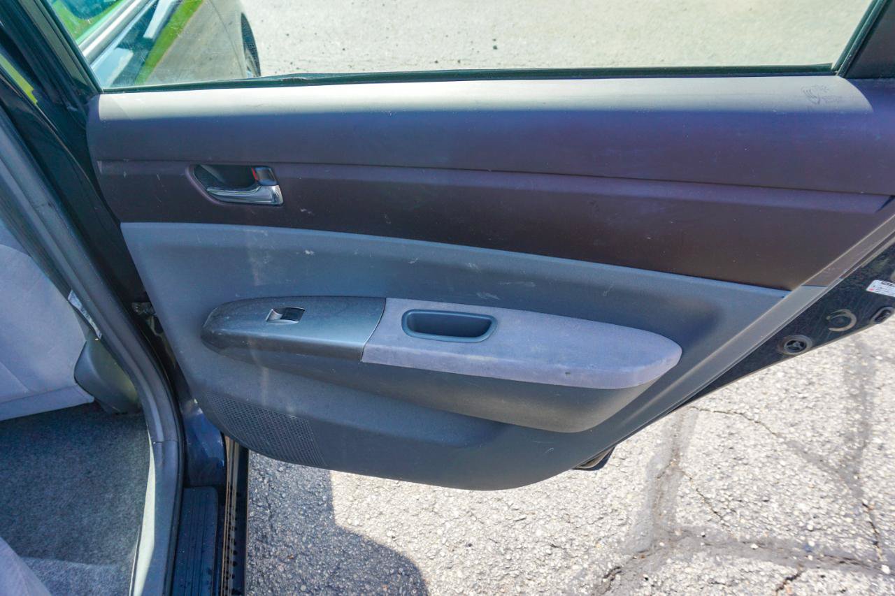 Used 2005 Toyota Prius FWD image 21