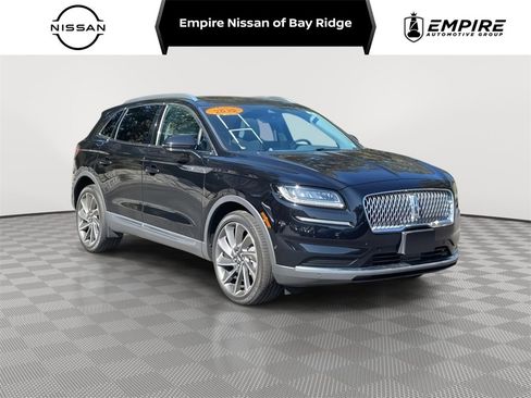 Used 2022 Lincoln Nautilus Reserve w/ Equipment Group 201A image 1