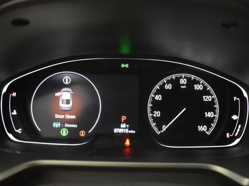 Used 2019 Honda Accord Sport image 11