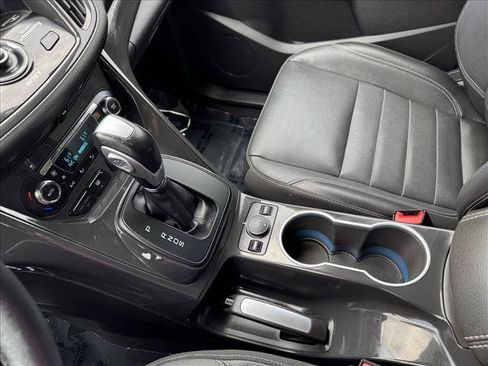 Used 2014 Ford Escape Titanium AWD/4WD image 17