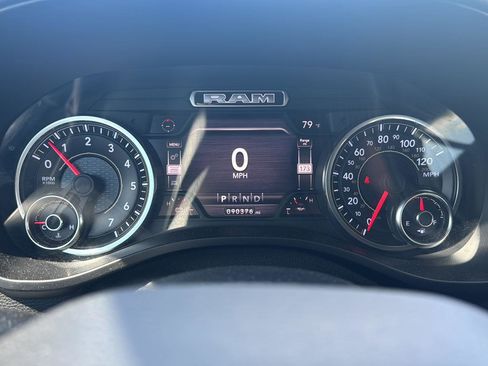 Used 2019 RAM 1500 Big Horn AWD/4WD image 14