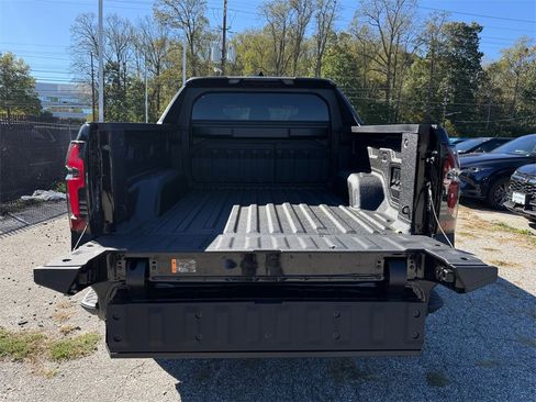 New 2026 Chevrolet Silverado EV Trail Boss w/ Premium Package image 24