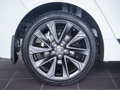 Used 2023 Toyota Corolla SE FWD image 15