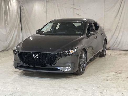 Used 2023 MAZDA MAZDA3 s FWD image 1