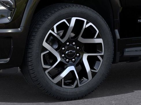 New 2024 Chevrolet Silverado EV RST image 10