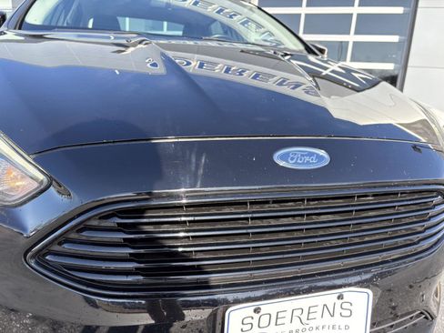 Used 2017 Ford Focus SE image 24