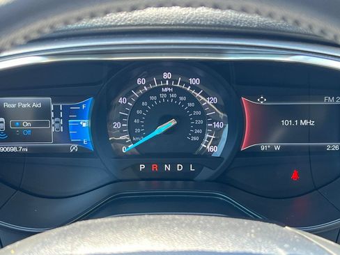 Certified 2020 Ford Fusion SEL FWD image 24