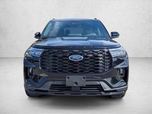 New 2026 Ford Explorer ST-Line w/ ST-Line Street Pack image 6