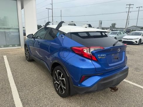 Used 2018 Toyota C-HR XLE FWD image 6