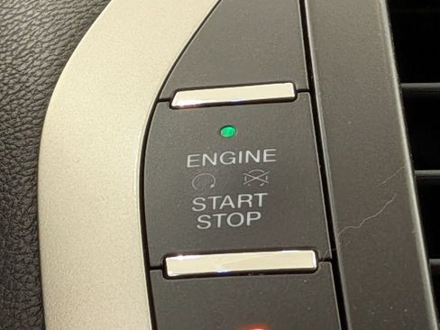Used 2016 Lincoln MKZ Hybrid w/ Equipment Group 600A Reserve FWD image 18