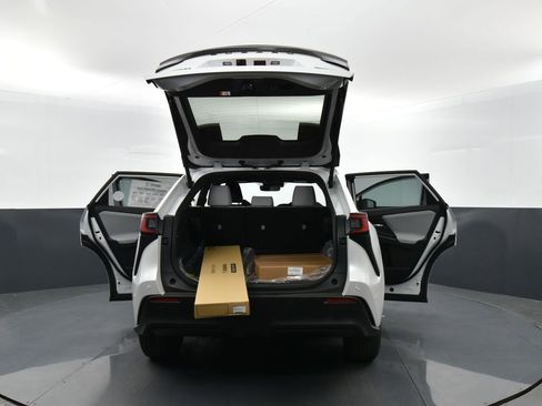 New 2026 Subaru Solterra image 31