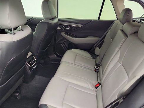 Used 2022 Subaru Outback Limited AWD/4WD image 22