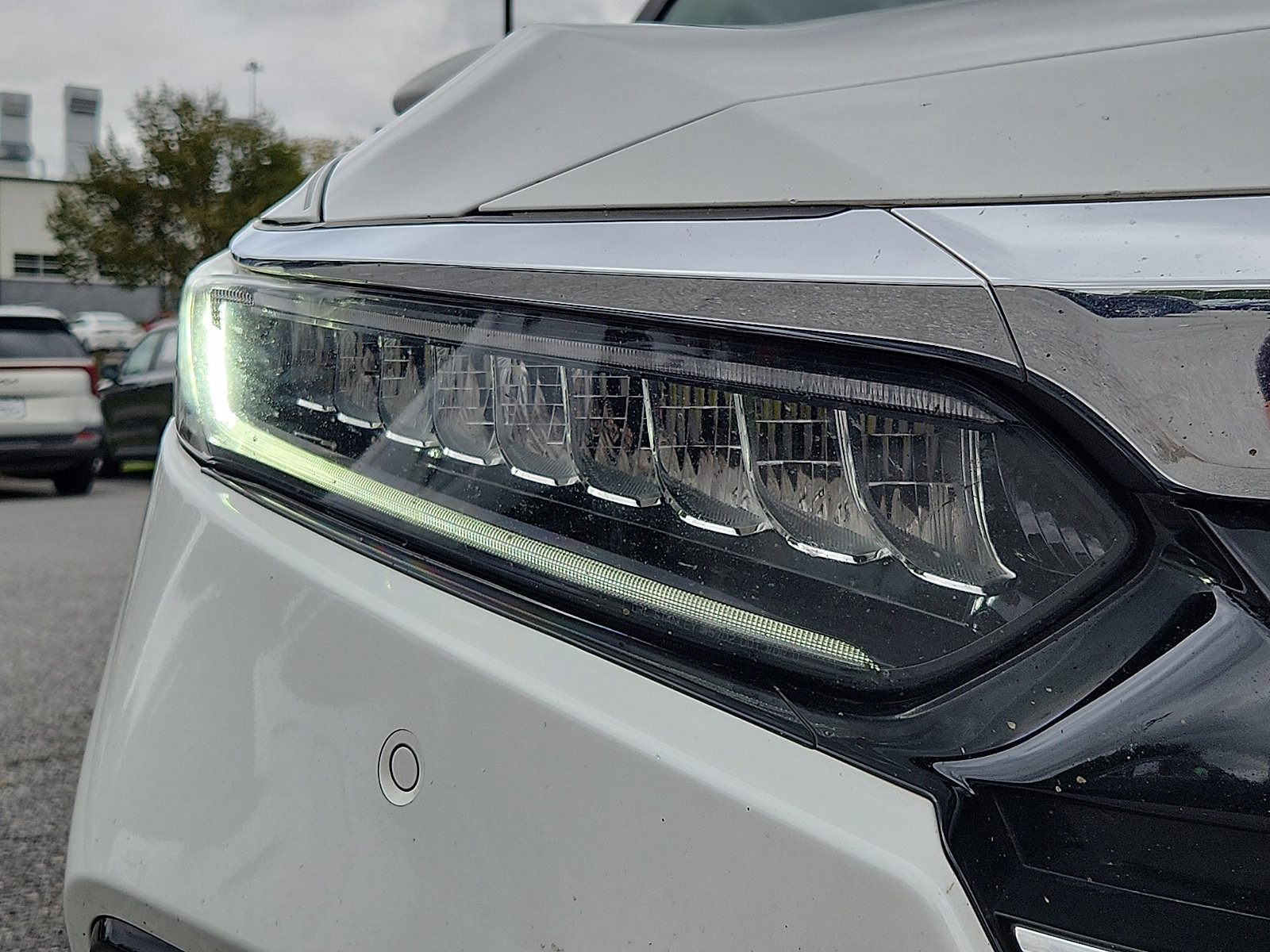 Used 2022 Honda Accord EX-L image 9