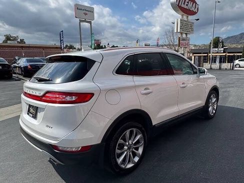 Used 2017 Lincoln MKC Select w/ Select Plus Package FWD image 7