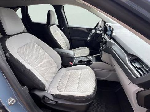 Certified 2023 Ford Escape Active FWD image 19
