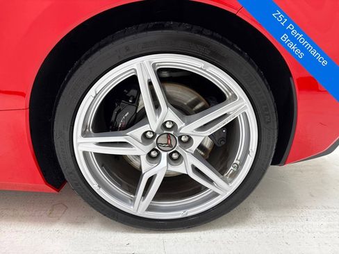 Used 2024 Chevrolet Corvette Stingray Coupe w/ Z51 Performance Package image 7