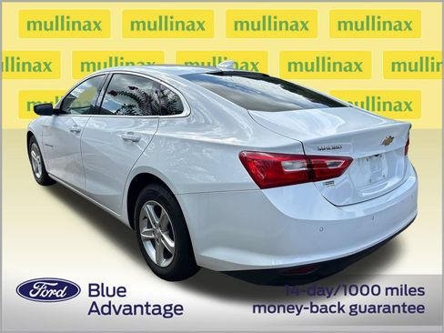 Used 2024 Chevrolet Malibu LT FWD image 3