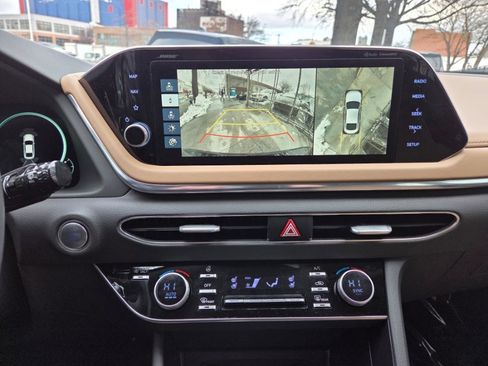 Used 2021 Hyundai Sonata Limited image 15
