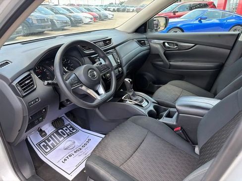 Used 2018 Nissan Rogue S FWD image 10