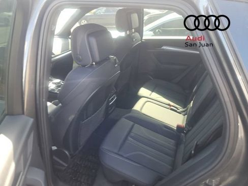 Used 2025 Audi Q5 2.0T Premium w/ Convenience Plus Package AWD/4WD image 12