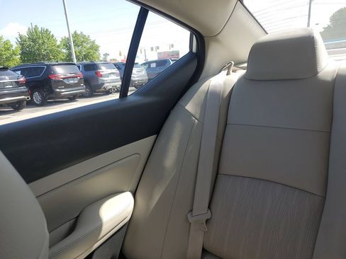 Used 2021 Nissan Altima 2.5 Platinum AWD/4WD image 8