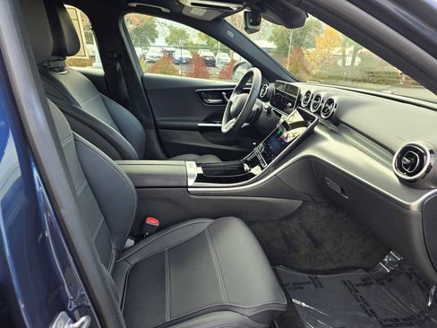 Used 2025 Mercedes-Benz C 300 C 300 image 11