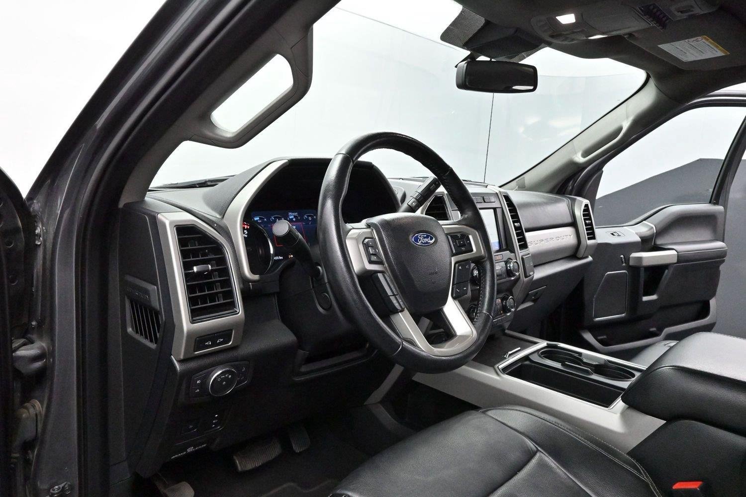 Used 2021 Ford F350 4x4 Crew Cab Super Duty image 13