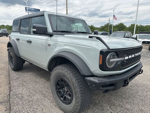 Certified 2024 Ford Bronco Wildtrak AWD/4WD image 1