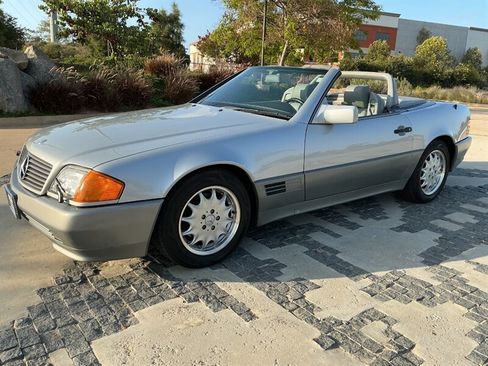 Used 1990 Mercedes-Benz 500 SL image 1