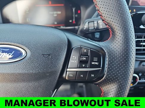 Used 2025 Ford Escape ST-Line FWD image 17