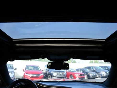 Used 2019 Dodge Challenger SXT w/ Blacktop Package RWD image 28