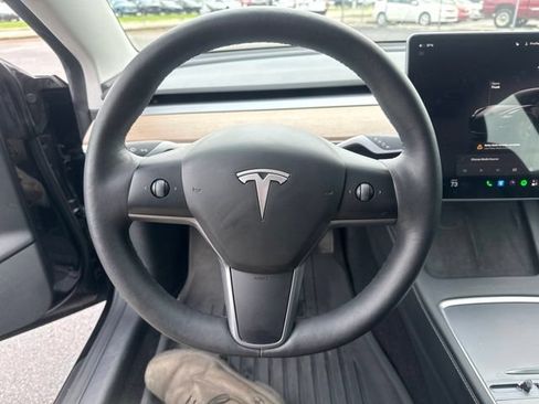 Used 2023 Tesla Model 3 Long Range AWD/4WD image 26