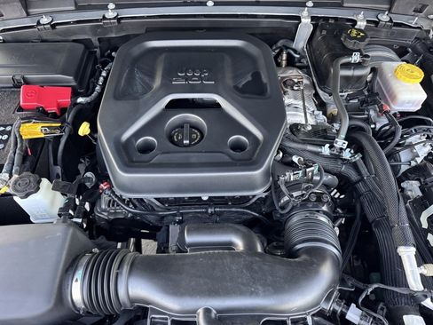 Used 2023 Jeep Wrangler Sport image 30