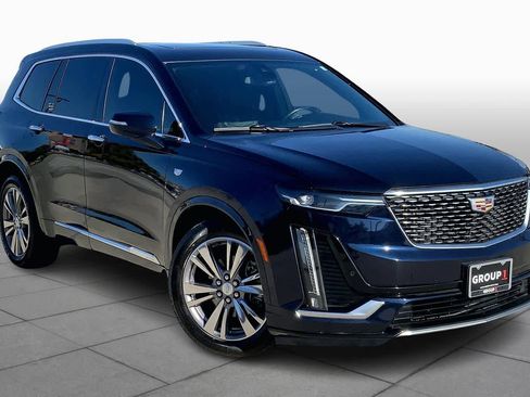 Used 2021 Cadillac XT6 Premium Luxury image 6