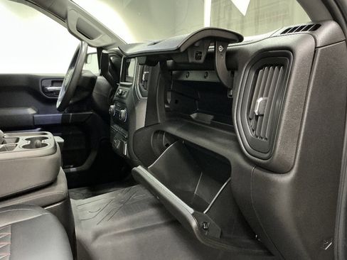 Used 2024 Chevrolet Silverado 1500 Custom image 36