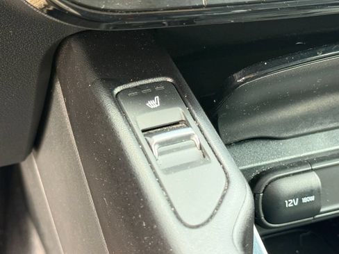 Used 2025 Kia Telluride S AWD/4WD image 35