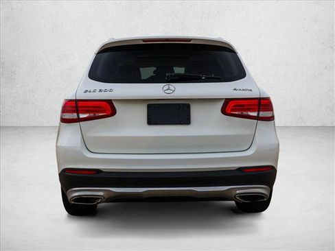 Used 2016 Mercedes-Benz GLC 300 4MATIC image 6