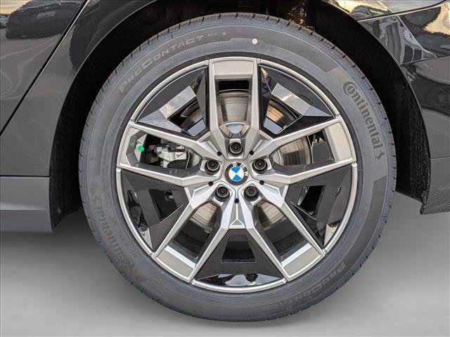 Used 2026 BMW 530i xDrive AWD/4WD image 10