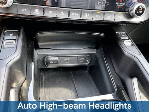 Used 2025 Kia Telluride S AWD/4WD image 21