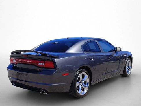 Used 2013 Dodge Charger R/T image 5