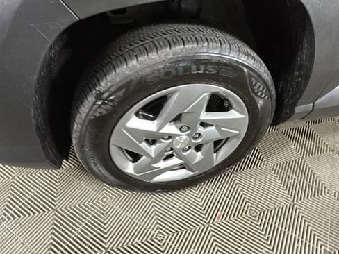 Used 2025 Hyundai Kona SE AWD/4WD image 10