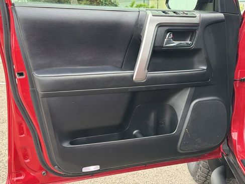 Certified 2024 Toyota 4Runner SR5 Premium w/ Moonroof Package AWD/4WD image 13