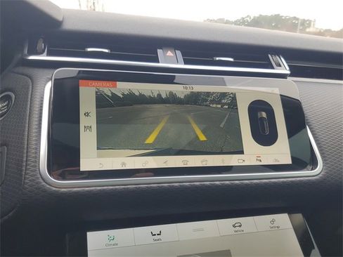 Used 2019 Land Rover Range Rover Velar S image 23