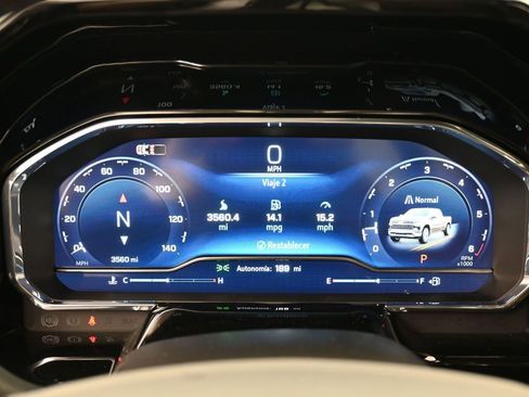 Used 2025 Chevrolet Silverado 1500 RST image 25