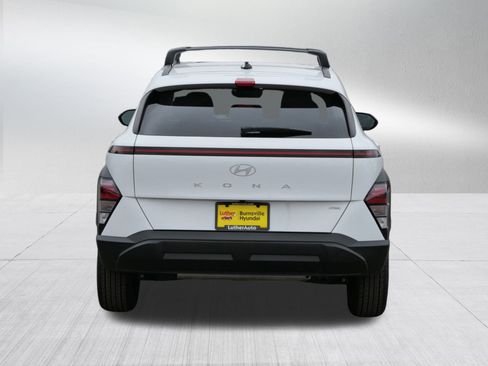 Certified 2025 Hyundai Kona SEL image 6